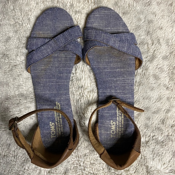 toms denim sandals